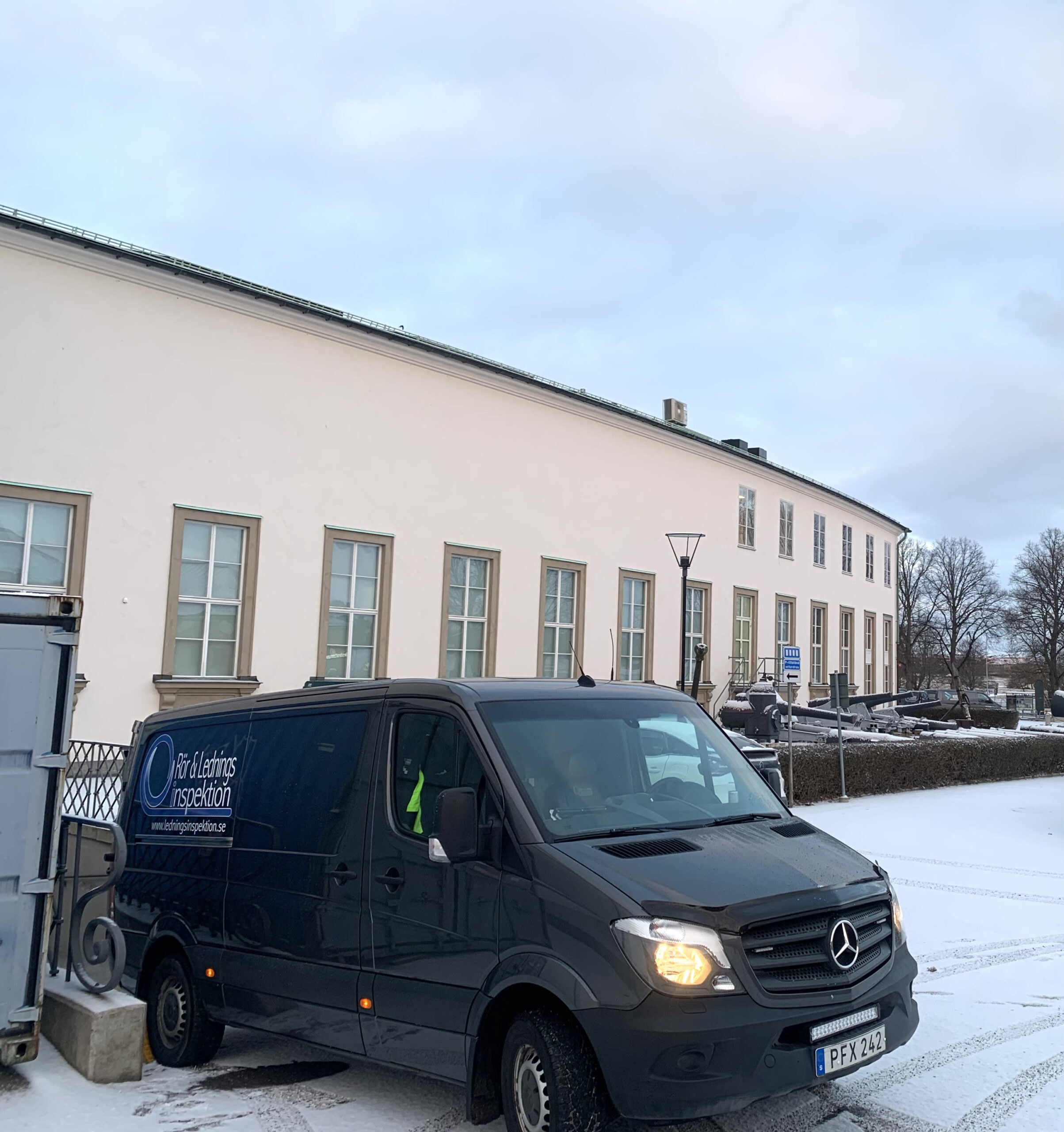 Spolning och statusbedömning av samlingsledningar – Sjöhistoriska museet